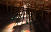 Lichtval in de kerk van Skalholt